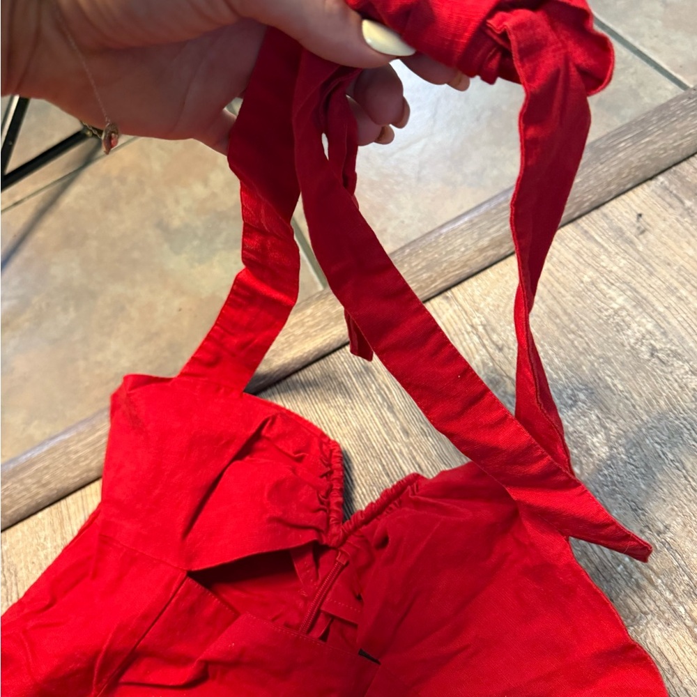 Forever 21 Bold Scarlet Tank Top - Picture 4 of 5